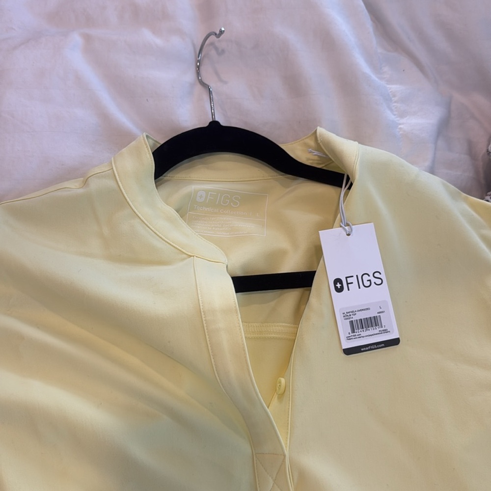 FIGS women’s technical collection- size large; only yellow